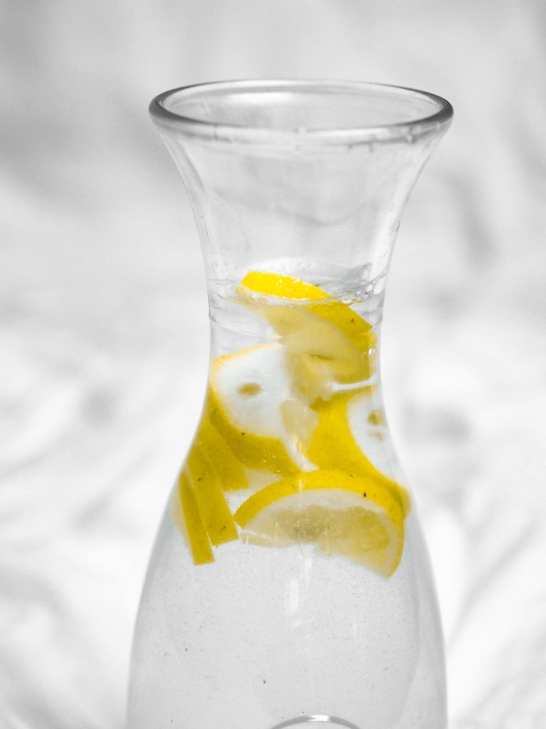eau seltzer pétillante citron
